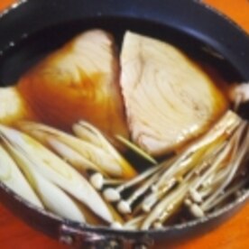 めんつゆで簡単 メカジキの煮付け レシピ 作り方 By たけお1031 楽天レシピ めんつゆで簡単 メカジキの煮付け レシピ 作り方 By たけお1031 楽天レシピ